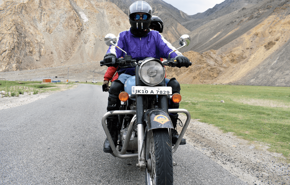 Premium 11 days Manali Leh Ladakh Srinagar guided motorcycle tour - Crazy Riders Adventure Tours