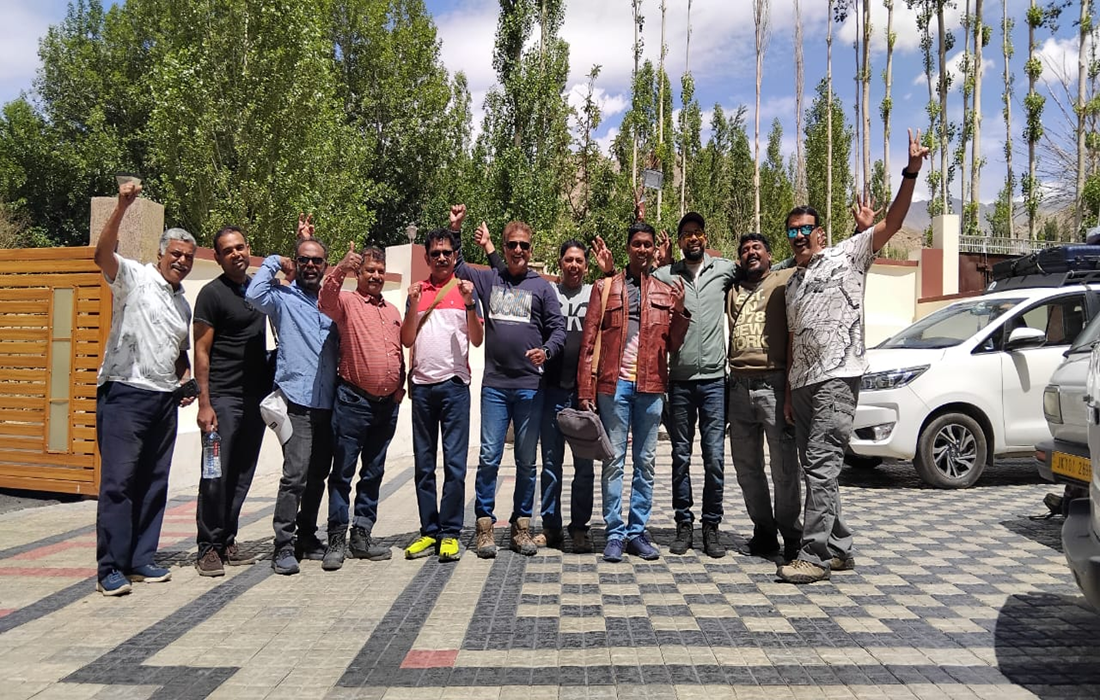 Srinagar Leh Umling La Manali Car Tour